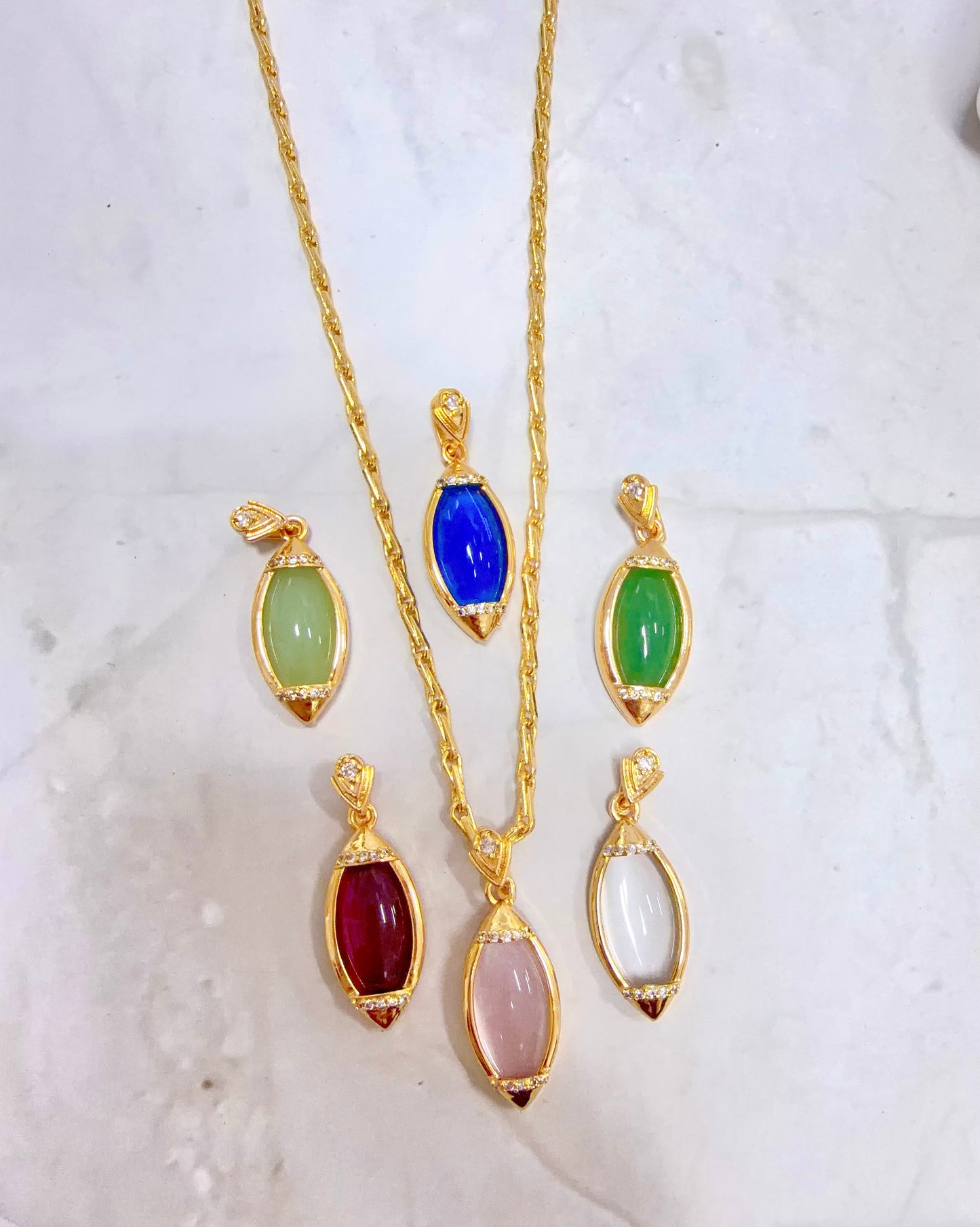 Money Drop Quartz Pendant Necklace