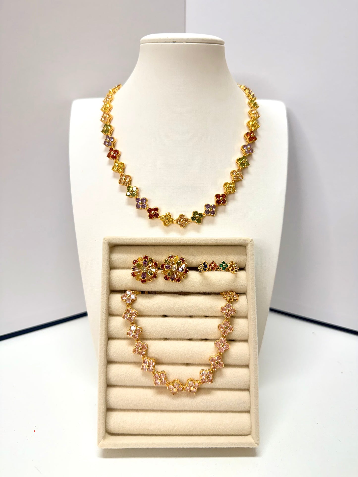 Multicolor Clover Jewelry Set